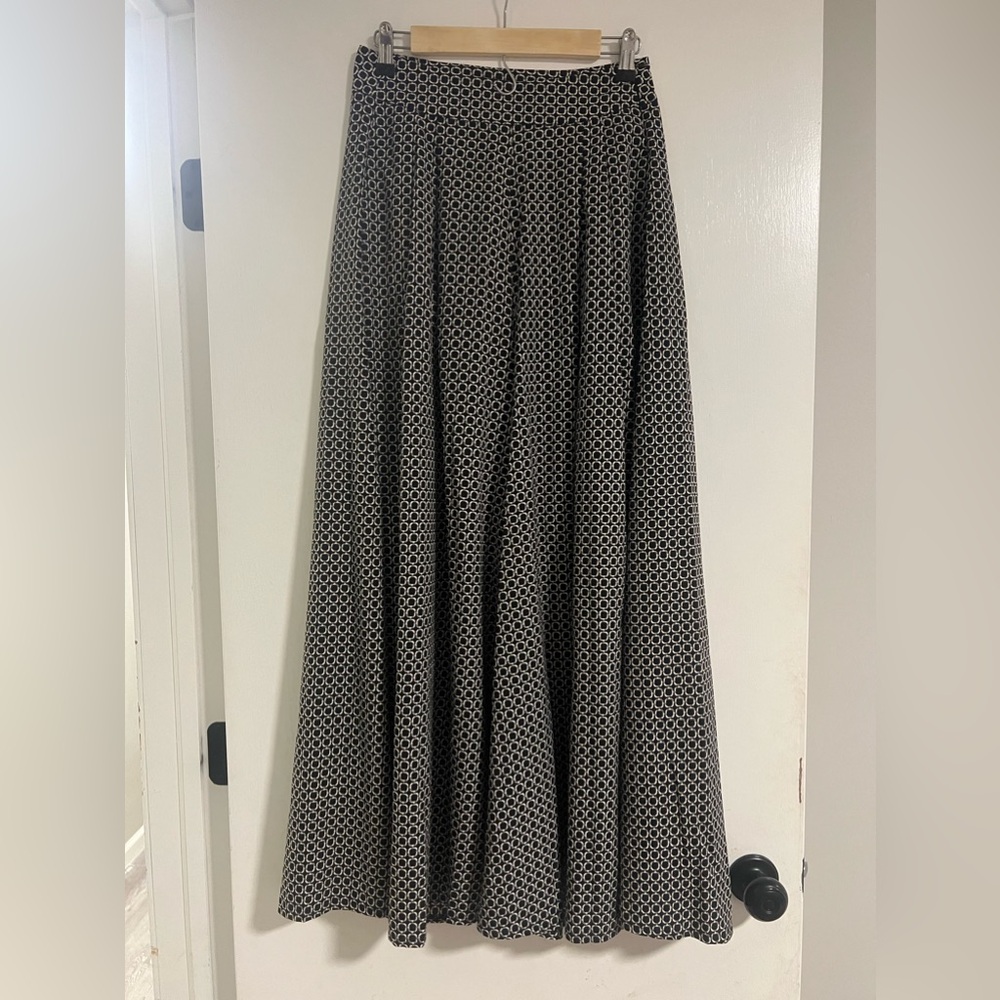 Black, Tan, and Cream brand new with tag attached Easel pants.